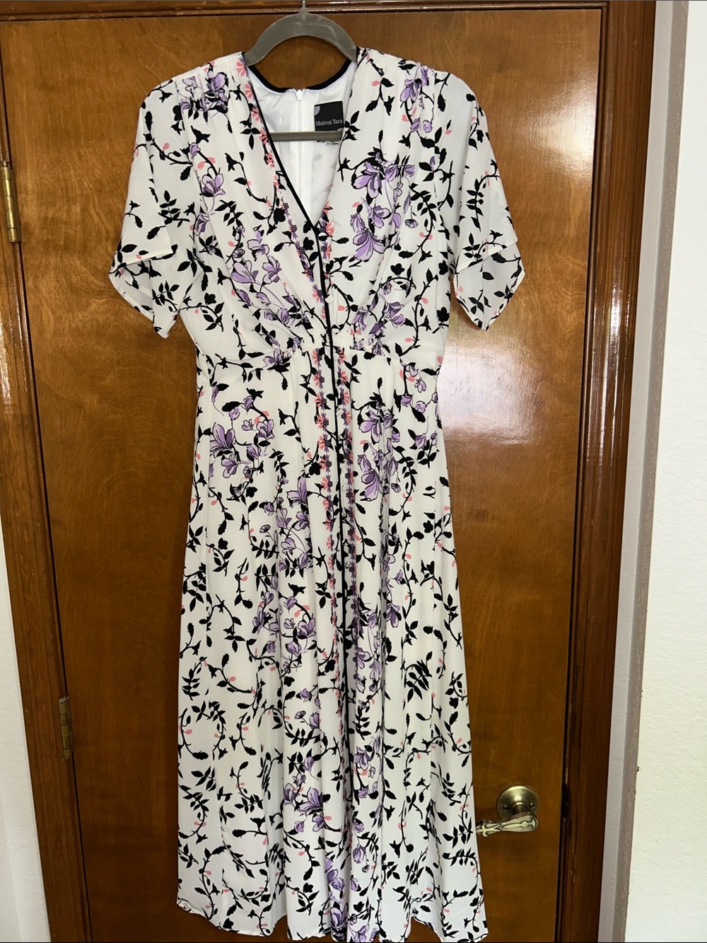 Maison Tara V-Neck Midi Dress Sz 10